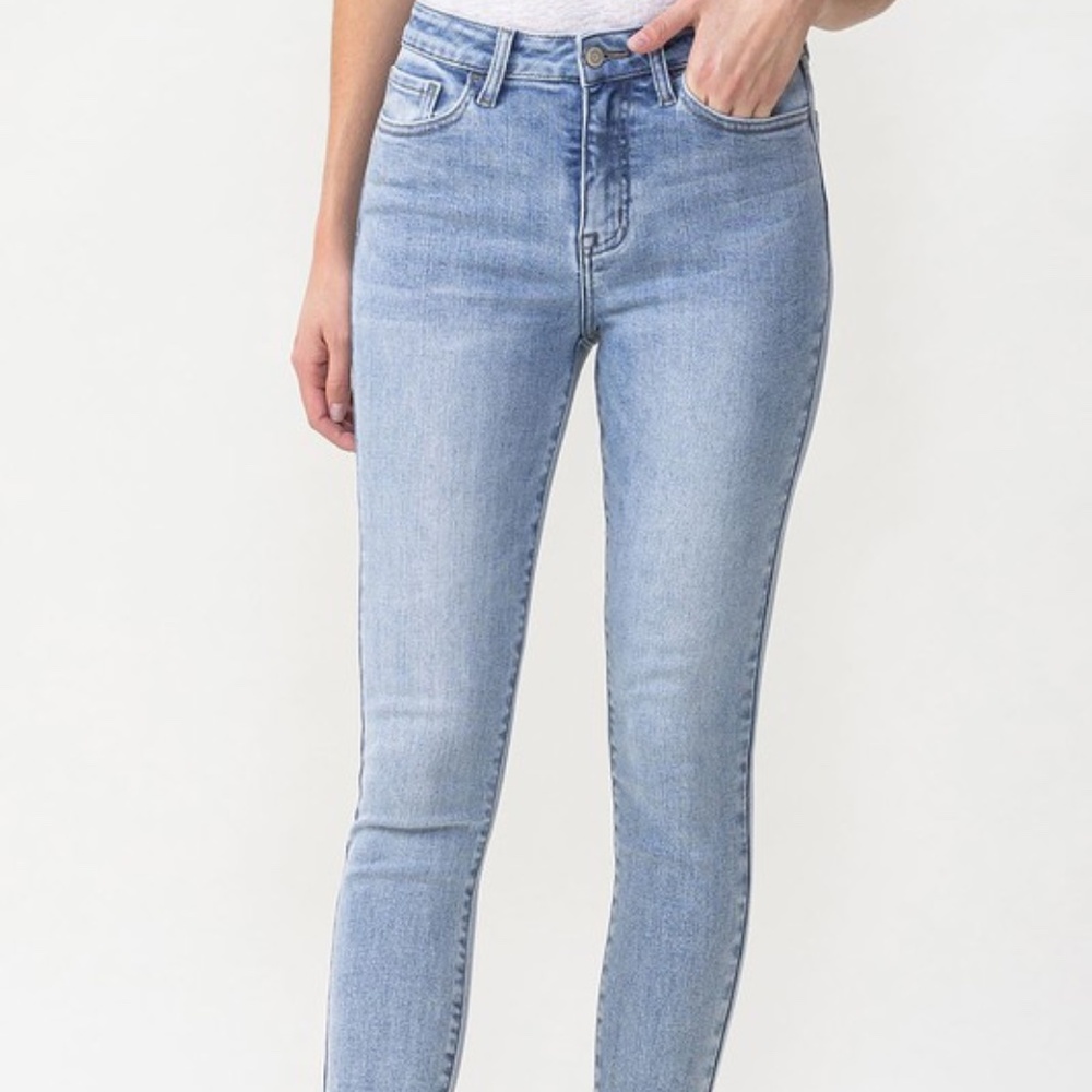 Remmie High Rise Crop Skinny